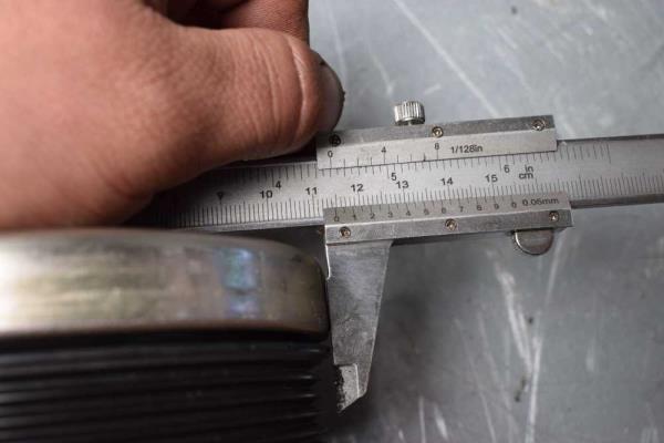 COMPRESSEUR DE CLIMATISATION FIAT/ALFA - Vue 2